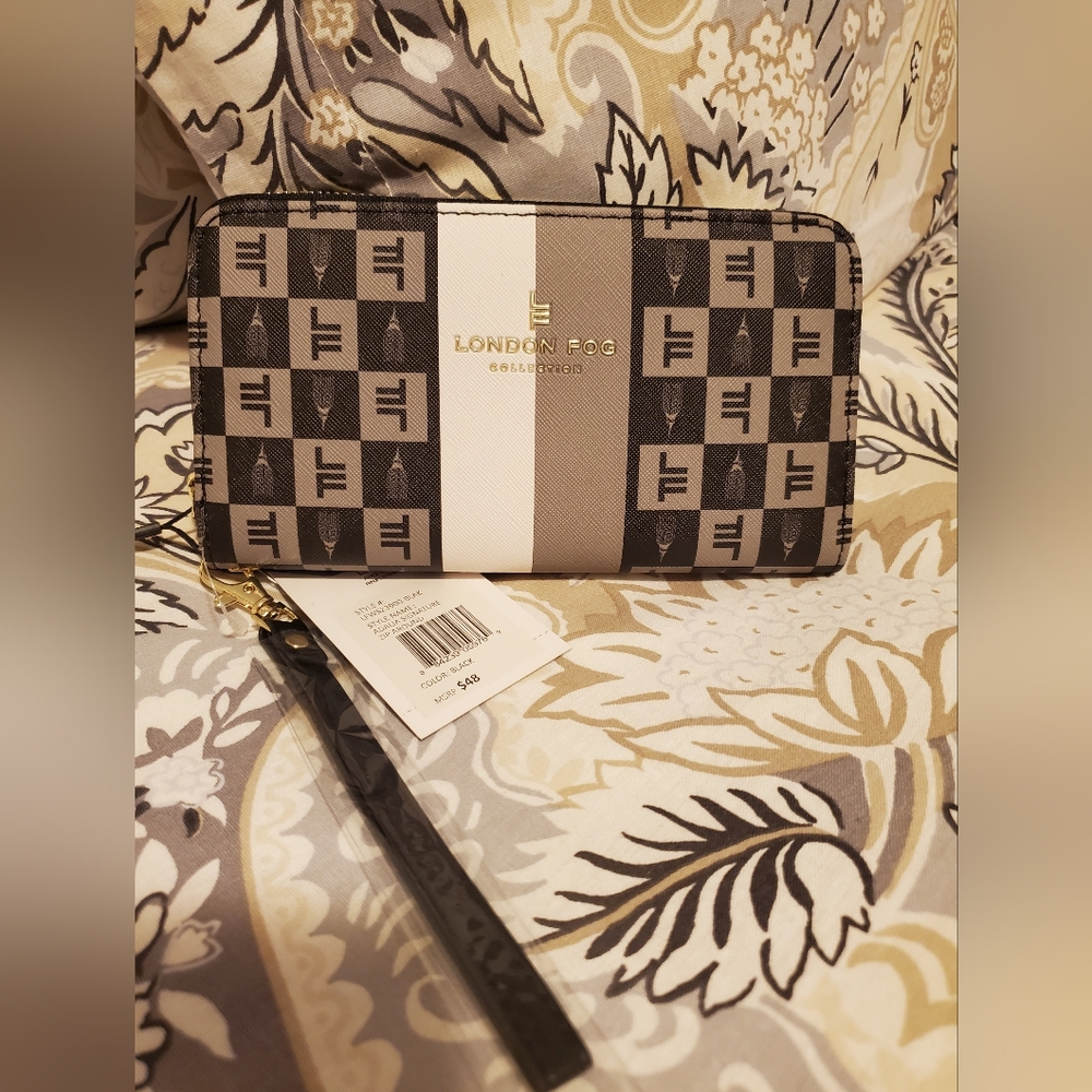 NWT London Fog Adalia Zip Around Wallet